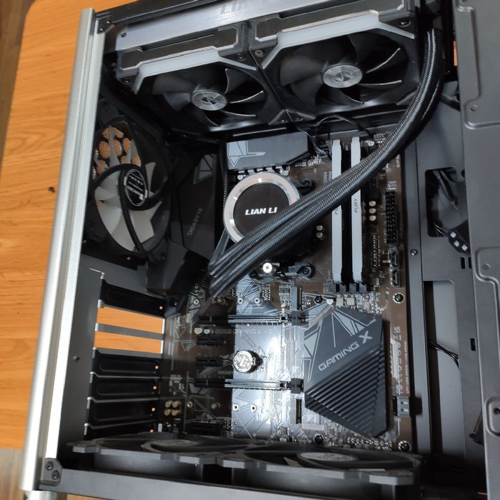 Игровой кейс. Ryzen 9 3900x