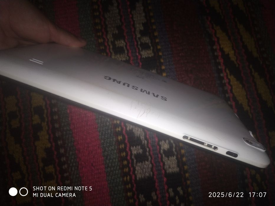 Samsung planshet ekran almashtirish kerak boʻldi