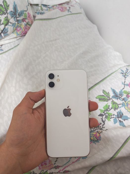 iphone 11 128 GB Ideal