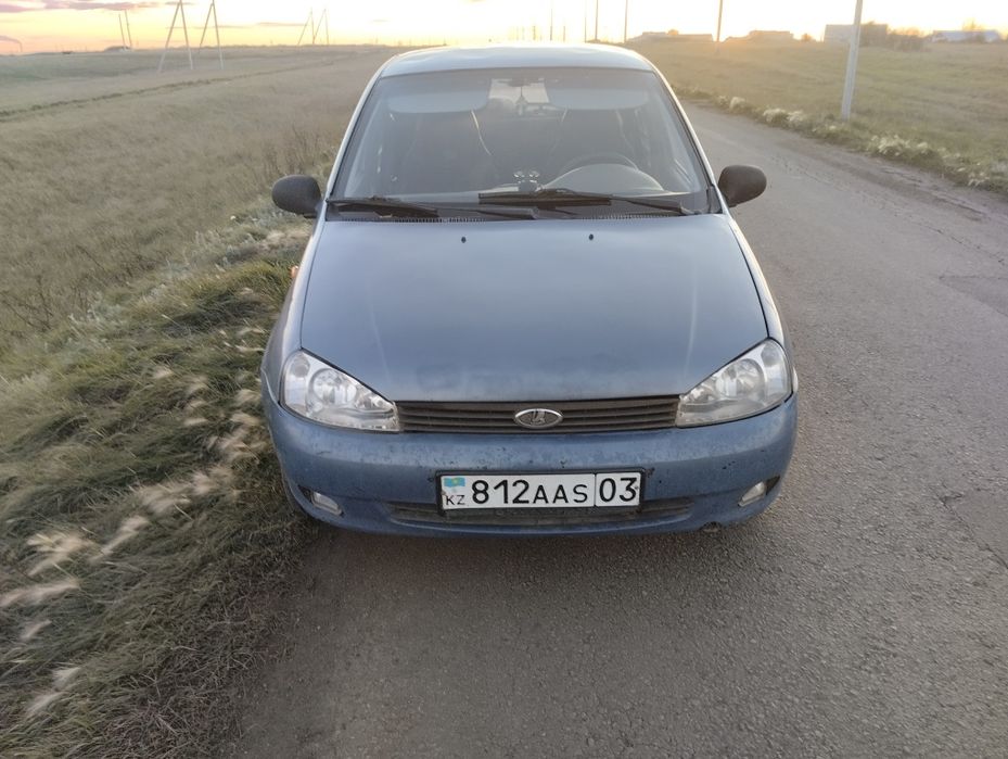 Автомобиль lada Kalina