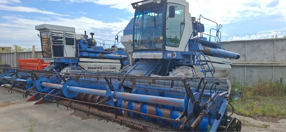 Продам комбайны Енисей 1200