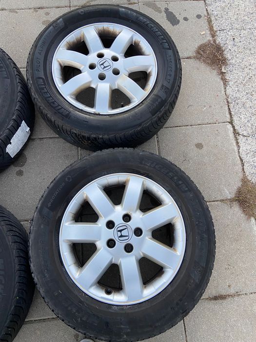 Гуми с Джанти за Honda 225/65 R17