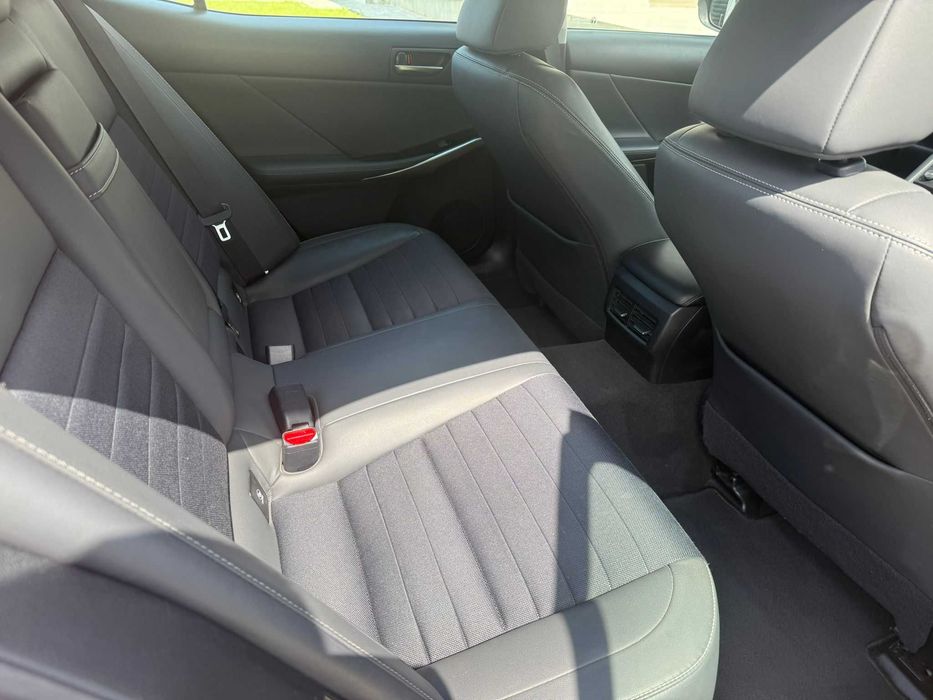 Lexus IS 300h Executive Hybrid 2020 108.000km Garantie Hibrid
