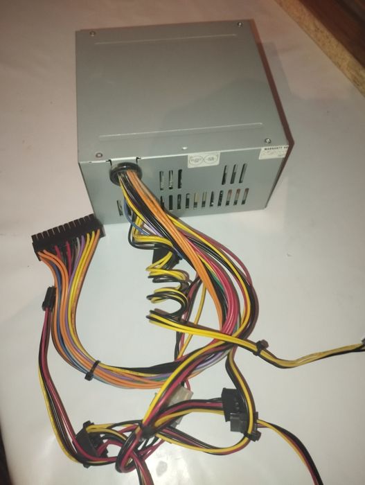 Блок питание GameMax