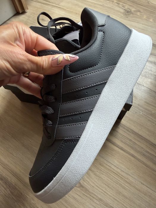 Оригинални нови кецове Adidas Breaknet 2.0 ! 39,46,47 н