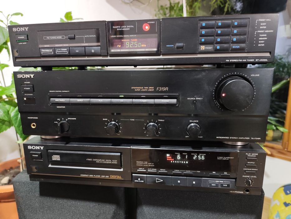 Receiver Sony F319R
