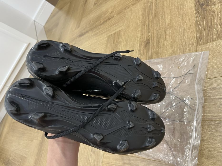 Бутсы адидас оригинал