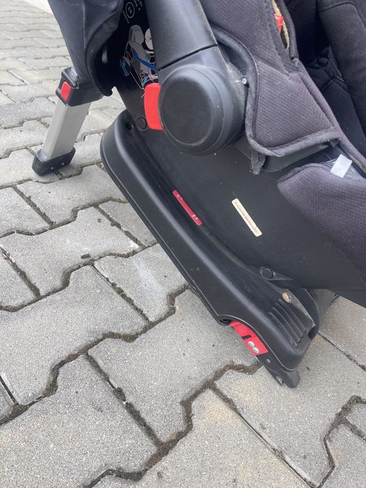 Vand scoica cu isofix