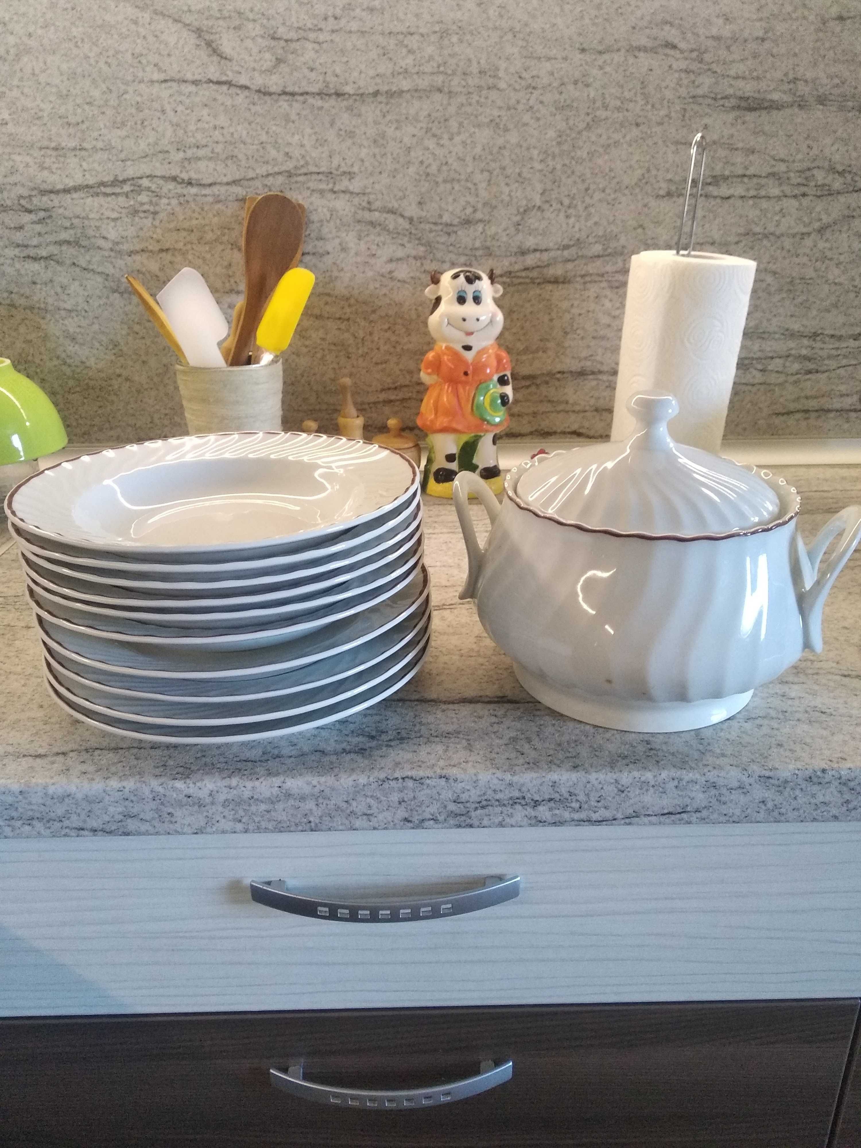 Супник комплект с 6 бр. дълбоки чинии гр. Русе Център • OLX.bg