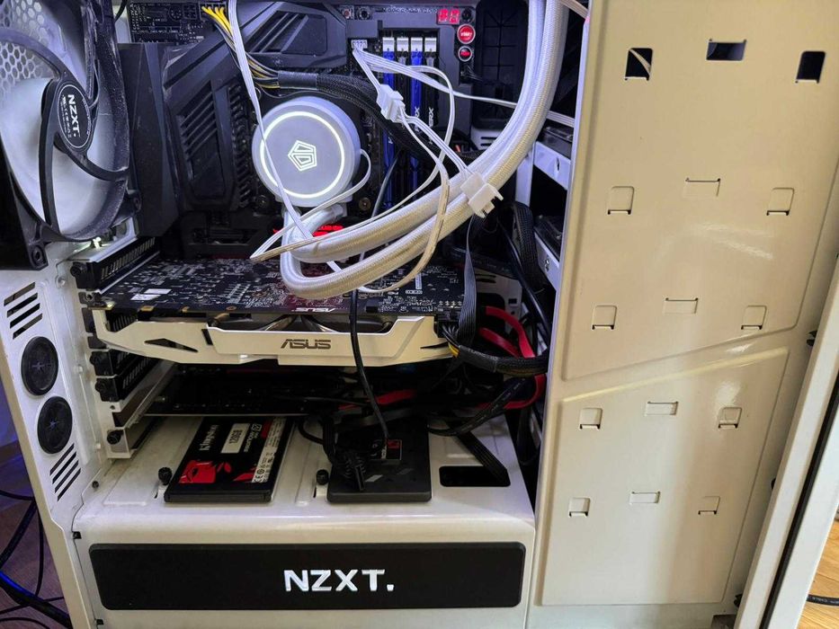 Vand/Schimb PC Gaming