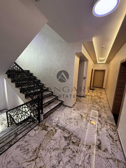 Продава се Тристаен апартамент в Пловдив, Христо Смирненски - 92 кв.м за 1497 €/кв.м - Снимка #11