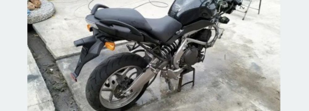 Kawasaki versys 650 само на части Кавазаки версус
