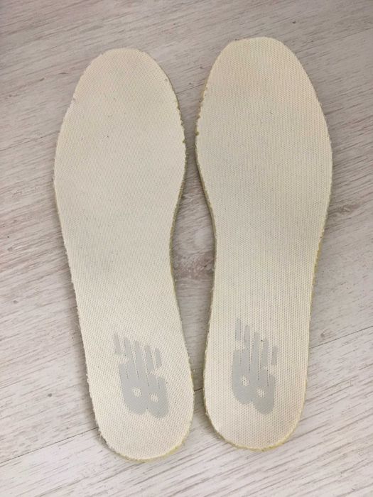 Маратонки New Balance 327 размер EU40