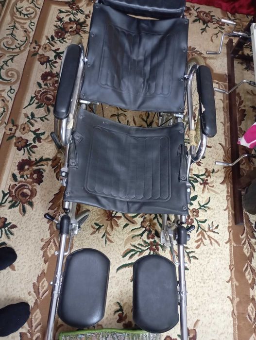 Коляска инвалидная