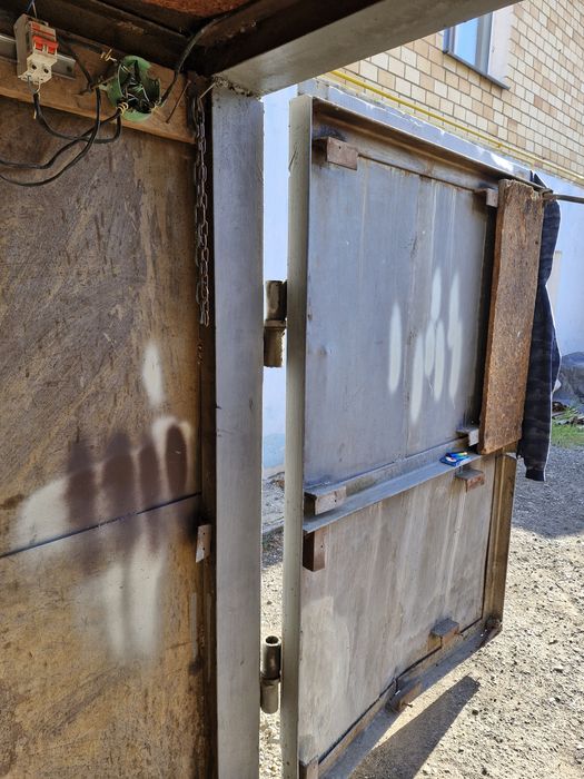 Гараж продам из металла