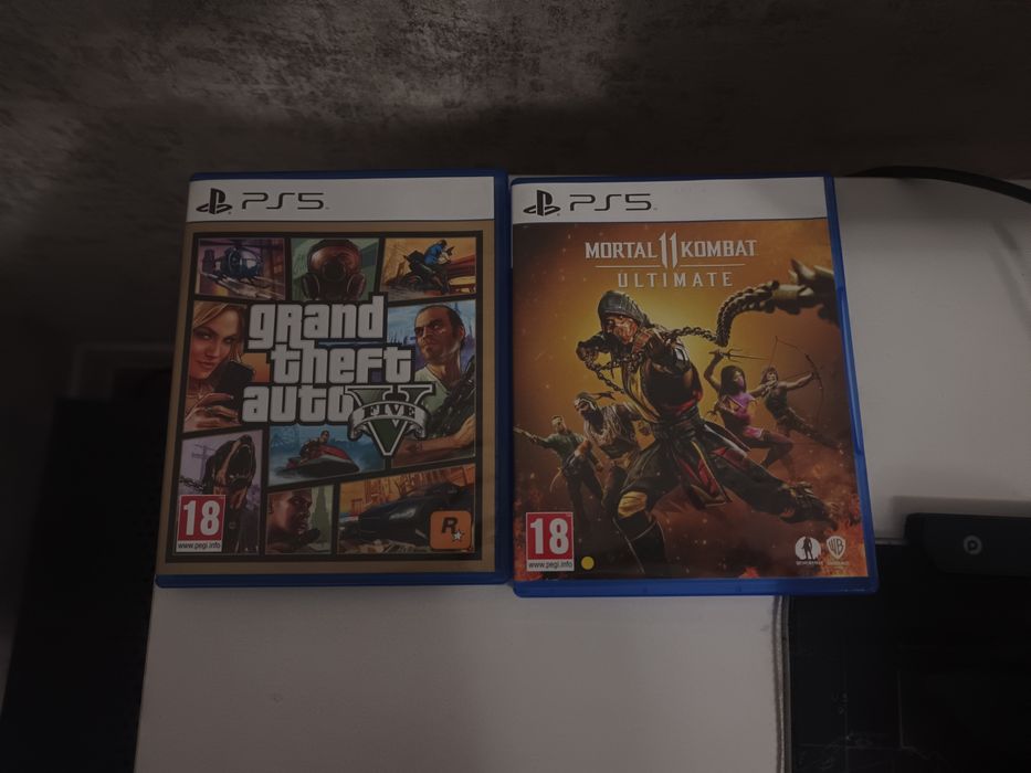 GTA 5,Mortal Kombat 11 ps5