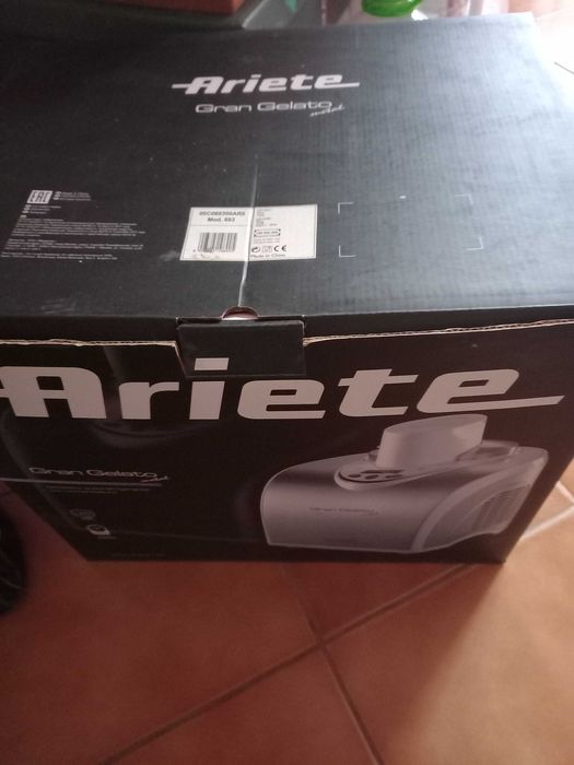 Aparat de inghetata cu compresor Ariete 693 Gran Gelato
