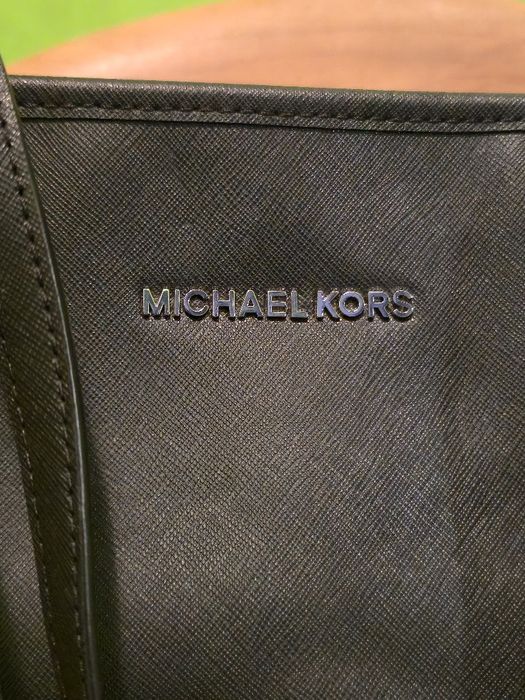 Michael Kors оригинална голяма дамска чанта