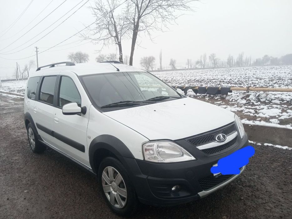 Lada Largus cross