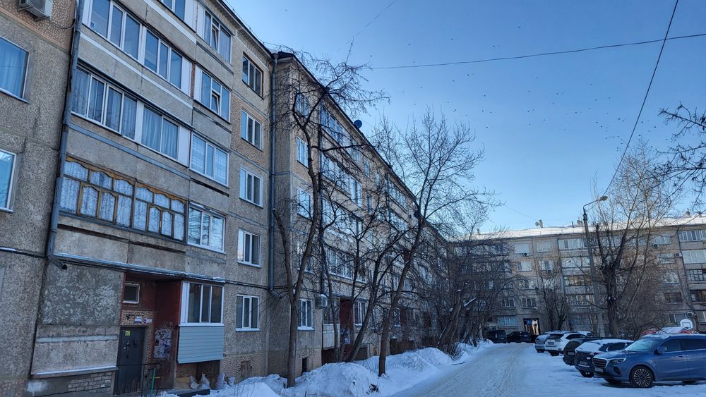 Продам 2комнатную ленинградку