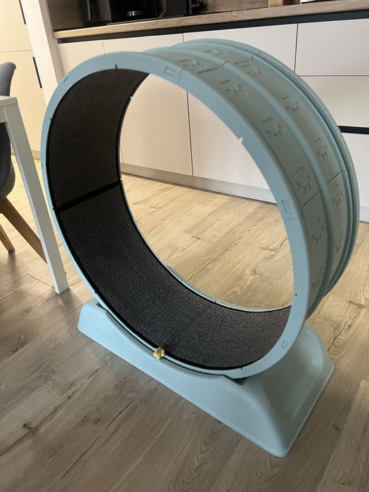 Котешко колело чисто ново