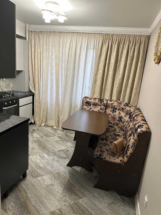 Дава се под наем Двустаен апартамент в София, Младост 2 - 82 кв.м за 375 € - Снимка #2