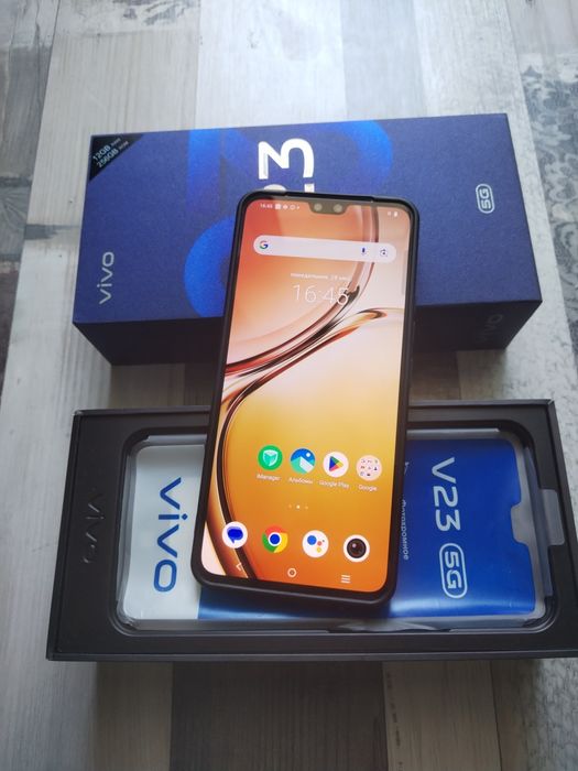 Vivo V23 5G / телефон
