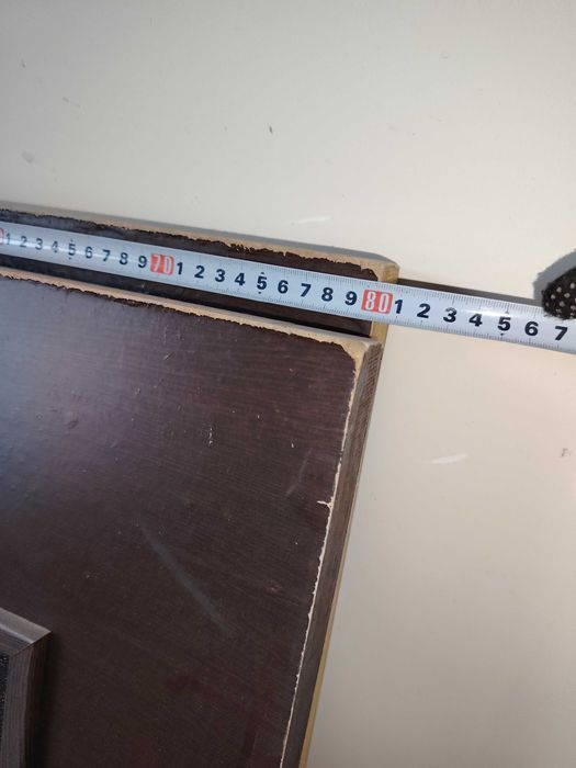 двери 2 штуки 2
самовывоз,
цена:100.000.uzs за 2штуки 200см/80см