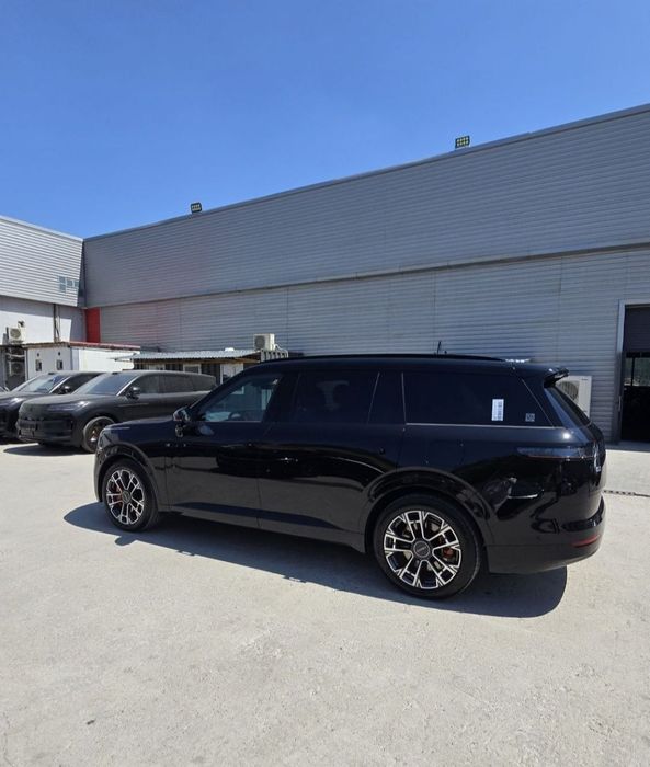 Lynk & Co 900 2.0 Turbo 2025