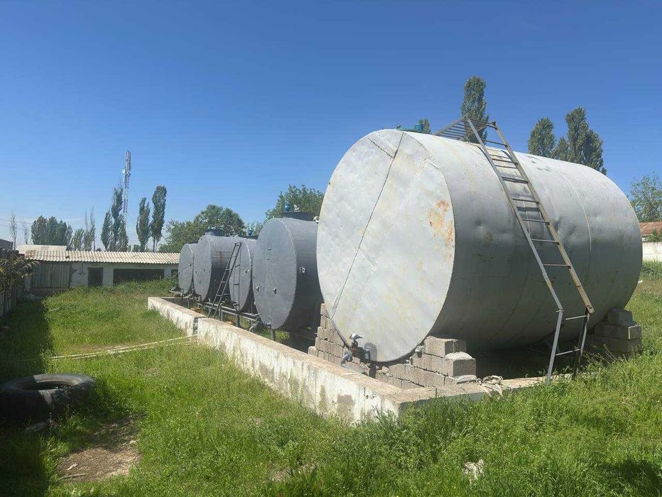 Заправка сотилади, АЗС, АЁҚШ