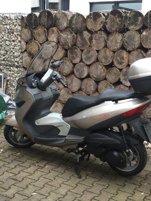 Scooter Malaguti Medison 250ccm  19PS, 2001