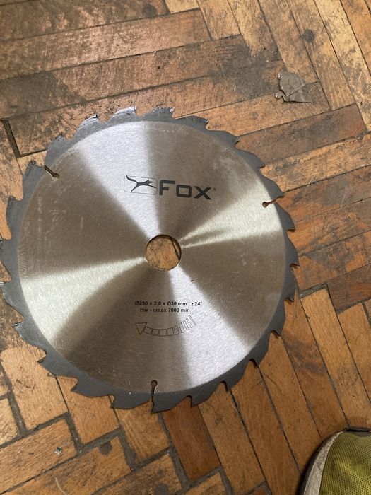 Panza circular pentru Lemn Fox 250x2,8x30mm italia Noua