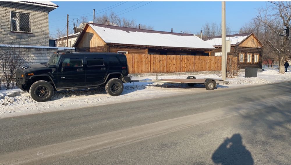 Прицеп для снегохода, лодки, рекламы