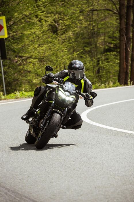 KAWASAKI  Z650  A 2 !!!