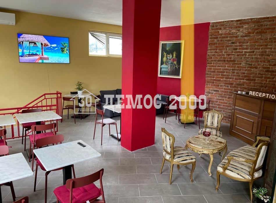 Дава се под наем Заведение в Варна, м-т Траката - 300 кв.м за 2000 € - Снимка #3