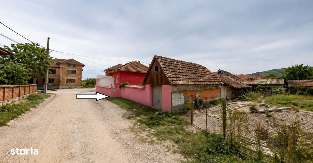 Lunca, Bihor - Casa cu garaj - 153 mp si anexe + Teren 1.931 mp