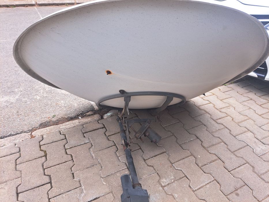 Сателитна чиния 150 см