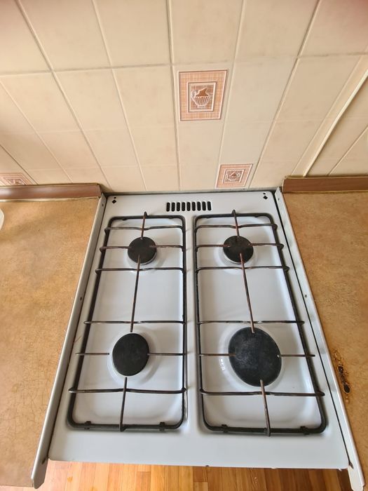 Продаётся газовая плита
