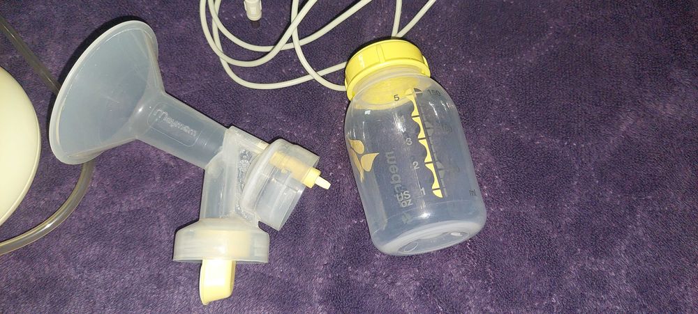 Помпа за кърма Medela Swing