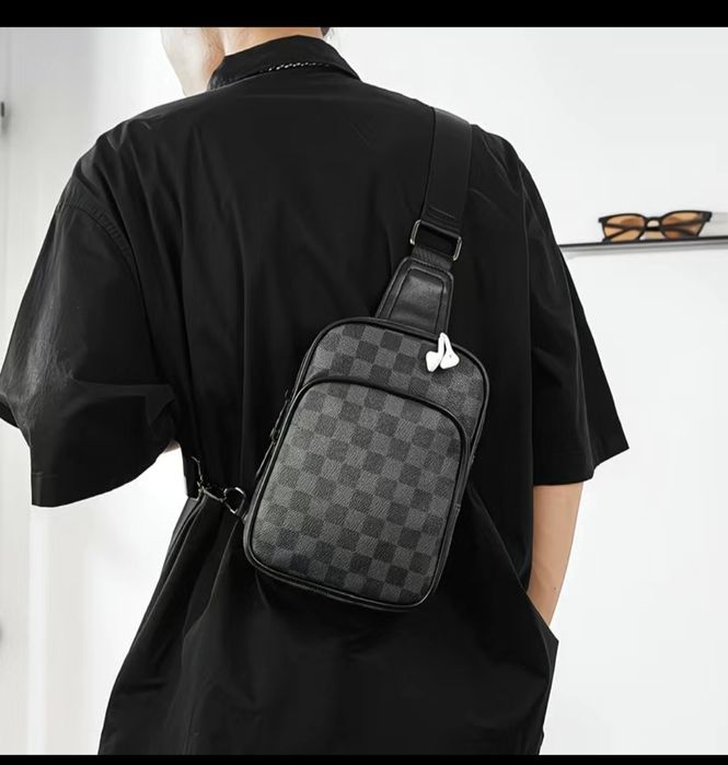 Барсетка новый Lv