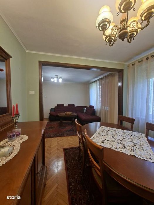 Apartament 4 camere, et. 3,  86 mp utili, zona Narciselor