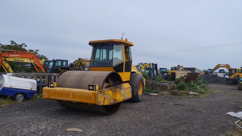 Cilindru compactor terasier Dynapac CA362D 2010 16t