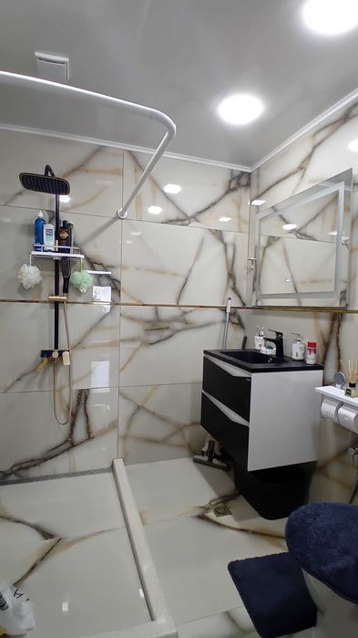 Дава се под наем Етаж от къща в Варна, Възраждане 3 - 85 кв.м за 76.5 € - Снимка #10