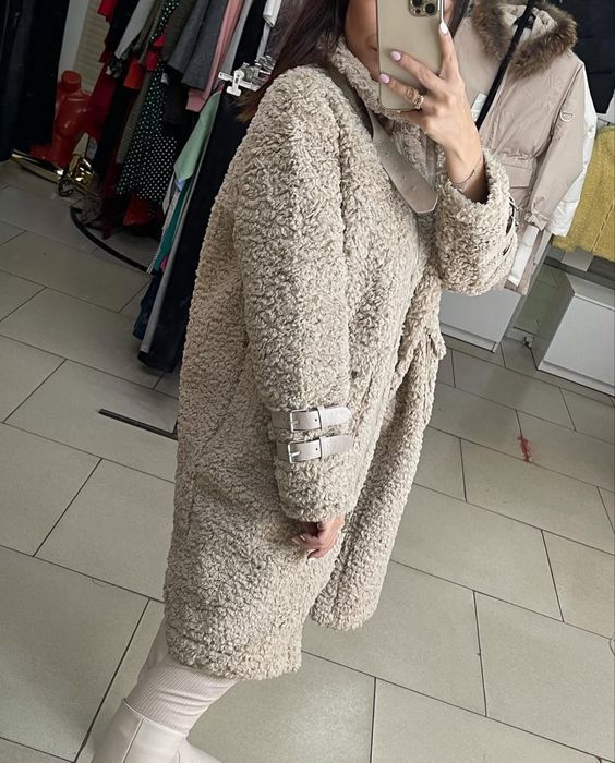 Продам шубу тедди