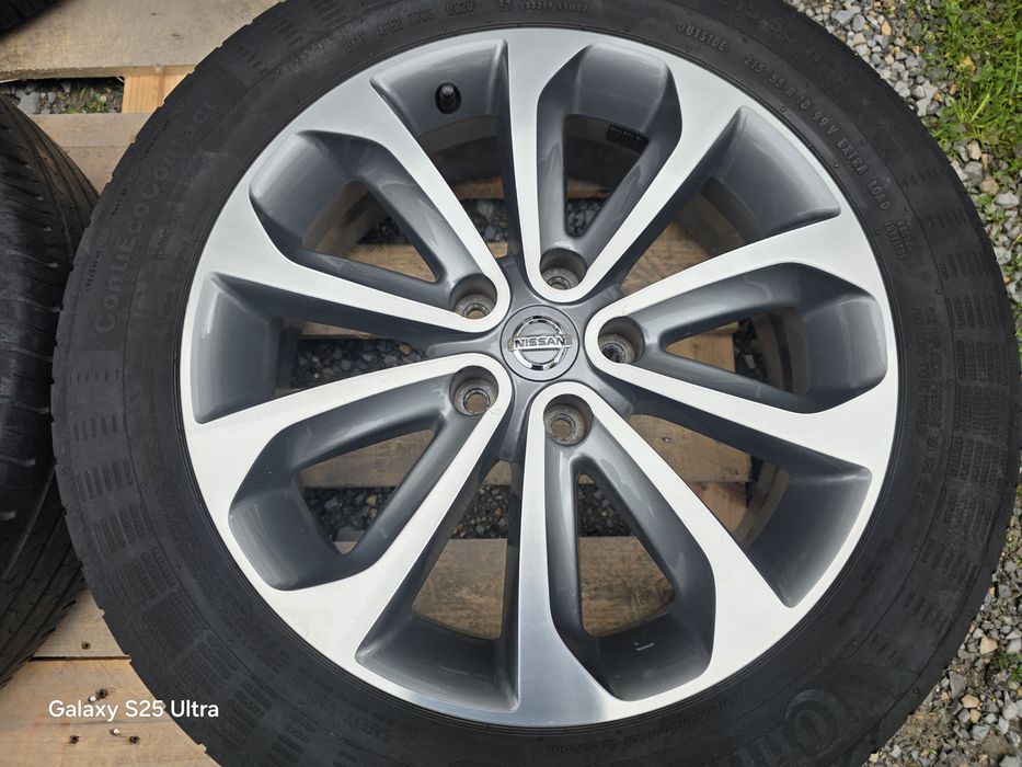 Лети джанти 18ки 5х114.3 Nissan + летни гуми 215/55/18 Continental