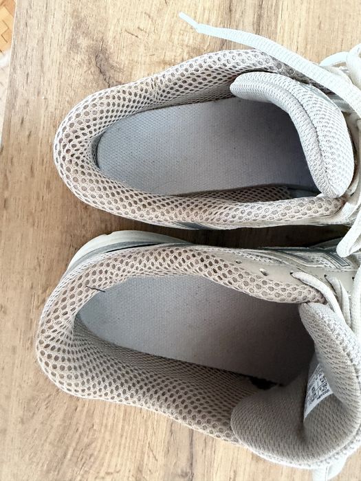 Asics Jog 100s маратонки