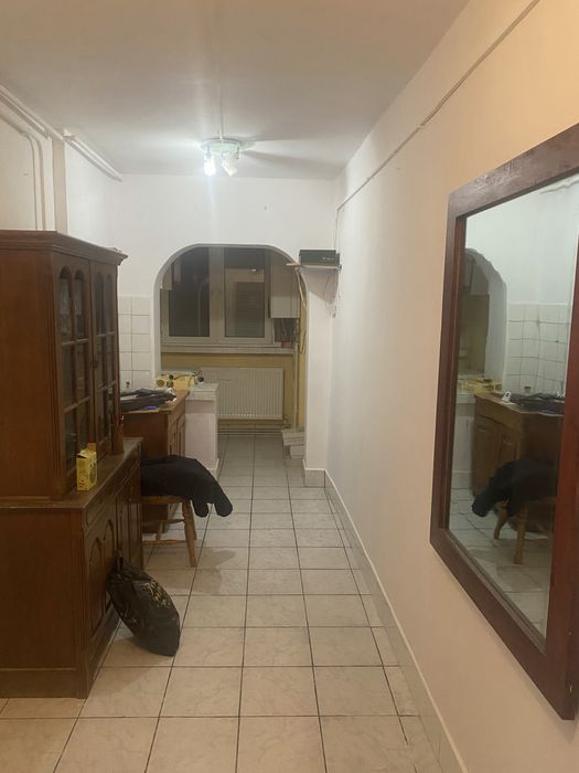 De vanzare garsoniera marghita  etaj 4