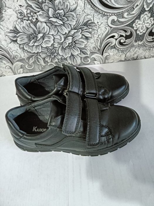 Продам обувь на мальчика