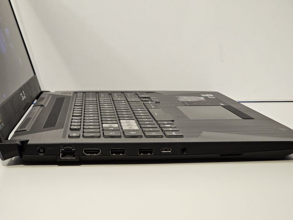 Laptop Asus Tuf Gaming A17 FX705IU