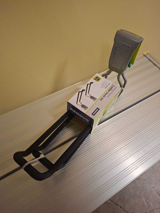 Велосипедна стойка за стена